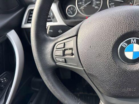 Used 2017 BMW 320i xDrive 320i xDrive image 15