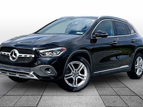 Certified 2022 Mercedes-Benz GLA 250 4MATIC image 2