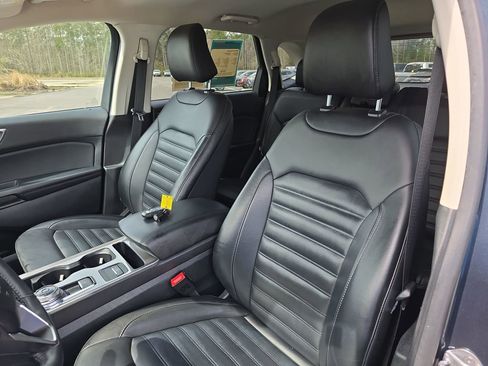 Used 2023 Ford Edge SEL w/ Convenience Package AWD/4WD image 19
