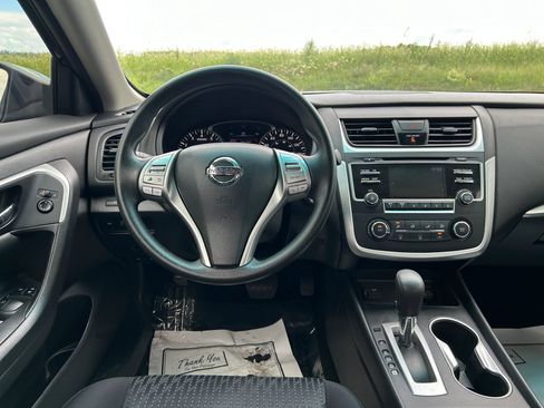 Used 2016 Nissan Altima 2.5 S w/ Power Driver Seat Package FWD image 15
