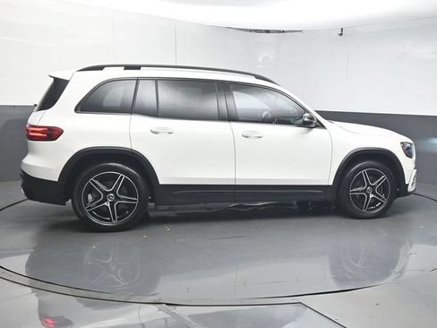 Used 2026 Mercedes-Benz GLB 250 image 8