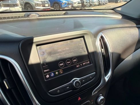 Used 2021 Chevrolet Equinox LT FWD image 22