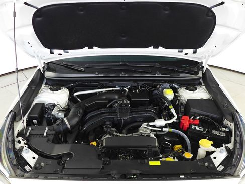 Certified 2025 Subaru Crosstrek 2.5i Limited w/ Crosstrek Mirror Package image 6