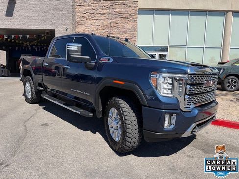 Used 2021 GMC Sierra 2500 Denali w/ Denali Ultimate Package AWD/4WD image 2