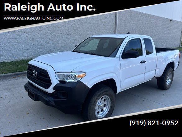 Used 2016 Toyota Tacoma SR RWD image 1