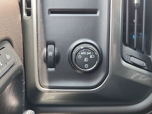 Used 2017 Chevrolet Silverado 1500 LTZ w/ Texas Edition RWD image 17