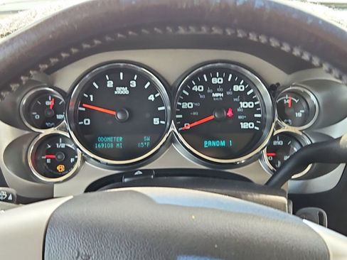 Used 2013 Chevrolet Silverado 3500 LT w/ Interior Plus Package AWD/4WD image 11