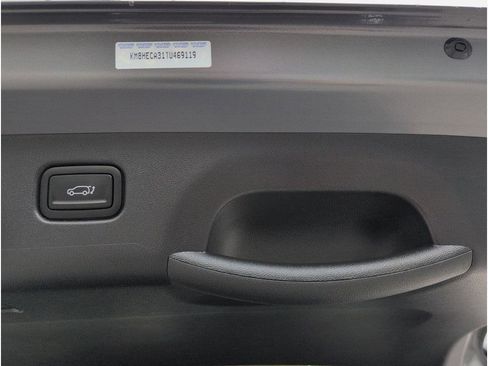 New 2026 Hyundai Kona Limited AWD/4WD image 37
