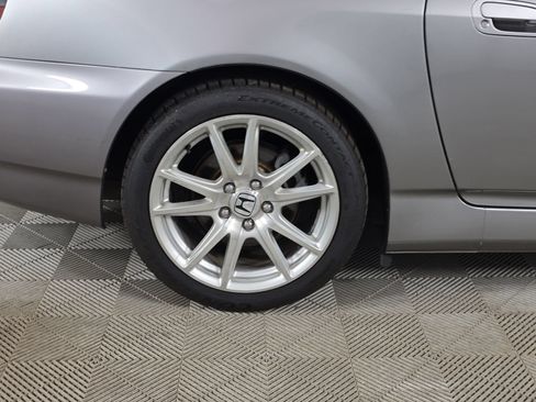 Used 2005 Honda S2000 image 9