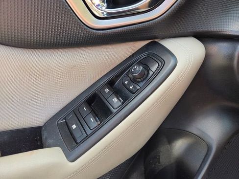 Used 2023 Subaru Forester Premium AWD/4WD image 30