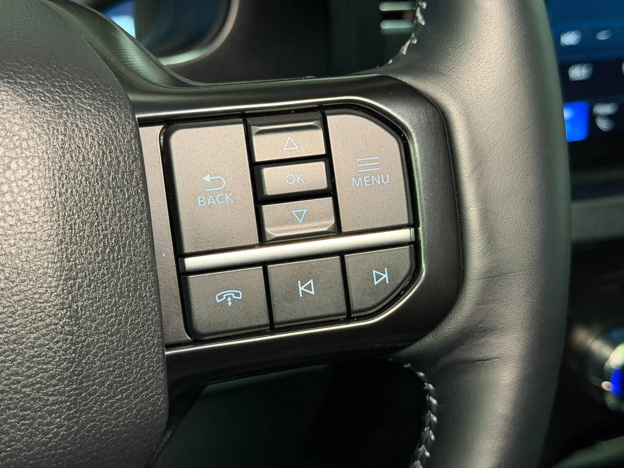 Used 2026 Ford F350 Platinum AWD/4WD image 27