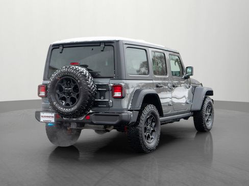 Used 2023 Jeep Wrangler Unlimited w/ Cold Weather Group image 7