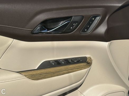 Used 2019 GMC Acadia Denali w/ Technology Package image 17