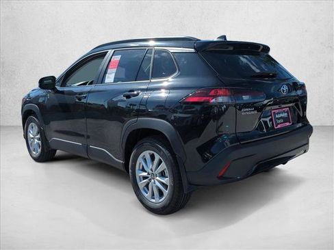 New 2026 Toyota Corolla Cross LE FWD image 9