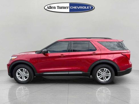 Used 2020 Ford Explorer XLT w/ Equipment Group 202A image 7
