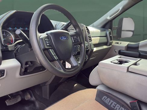 Used 2020 Ford F250 XL w/ STX Appearance Package AWD/4WD image 13