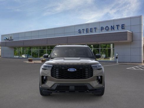Used 2026 Ford Explorer ST-Line w/ ST-Line Street Pack image 6