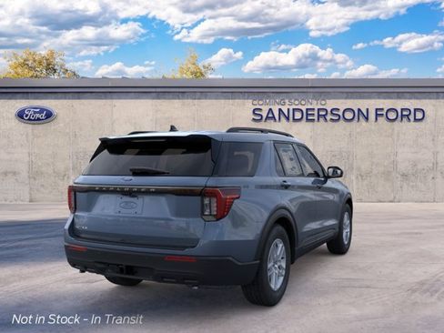 New 2026 Ford Explorer Active RWD image 8