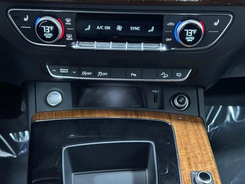 Certified 2023 Audi Q5 2.0T Premium w/ Convenience Package image 18