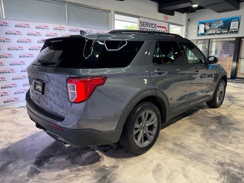Used 2021 Ford Explorer XLT w/ Equipment Group 202A AWD/4WD image 14