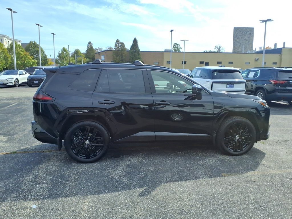Used 2026 Toyota RAV4 XSE w/ Weather Package AWD/4WD image 5