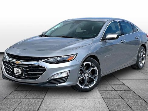 Used 2024 Chevrolet Malibu LT FWD image 1