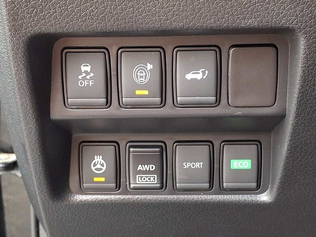 Used 2017 Nissan Rogue SL AWD/4WD image 26