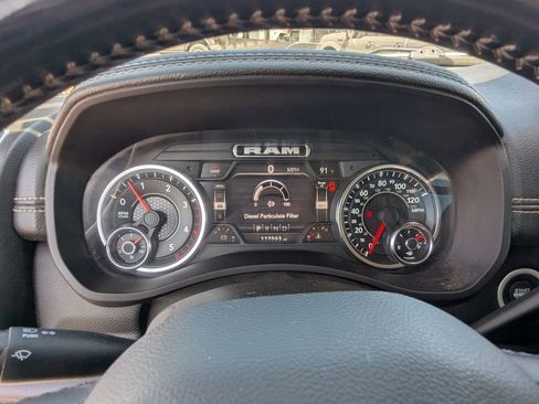 Used 2022 RAM 2500 Laramie AWD/4WD image 25