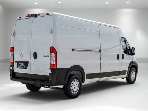 Used 2023 RAM ProMaster 2500 FWD image 6
