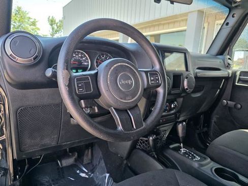 Used 2015 Jeep Wrangler Sport AWD/4WD image 8