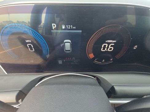 Used 2026 Hyundai Tucson SEL FWD image 10