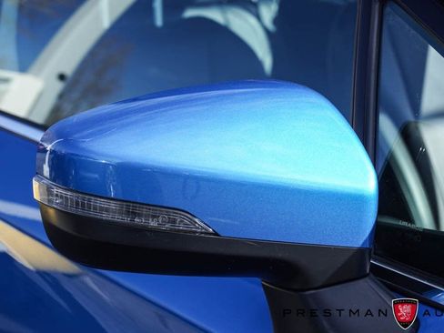 Used 2023 Subaru Impreza 2.0i Limited image 13