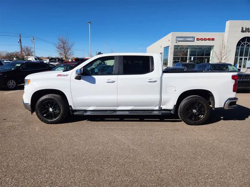 Used 2025 Chevrolet Silverado 1500 LT image 6