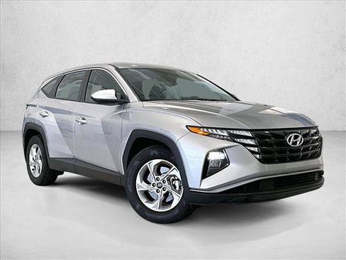 Used 2024 Hyundai Tucson SE FWD image 12