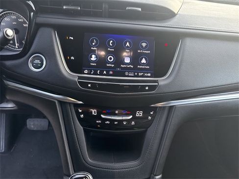 Used 2025 Cadillac XT5 Premium Luxury image 14