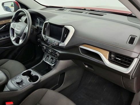 Used 2021 GMC Terrain SLE w/ Driver Convenience Package image 26