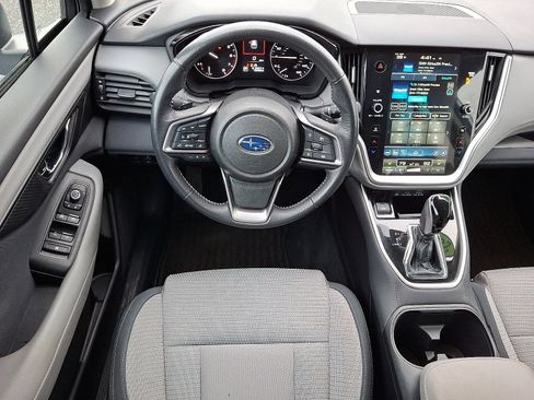 Used 2024 Subaru Outback Premium image 11