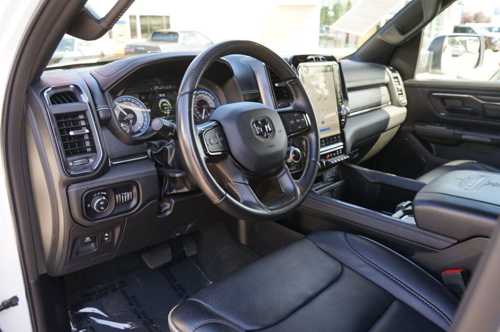 Used 2022 RAM 1500 Limited w/ Off-Road Group AWD/4WD image 17