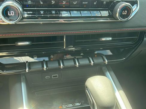 New 2025 Chevrolet Colorado Z71 w/ Technology Package image 26