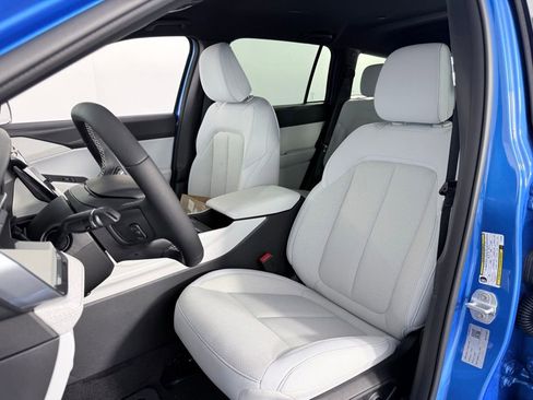 New 2026 Jeep Cherokee Laredo image 10