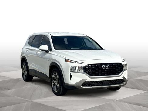 Used 2023 Hyundai Santa Fe SE FWD image 2