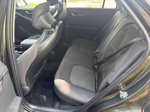 Used 2026 Kia Niro LX FWD image 25