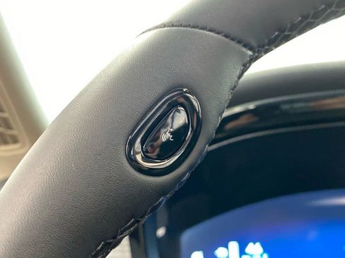 New 2025 Lincoln Corsair AWD w/ Equipment Group 101A image 19