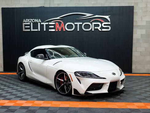 Used 2020 Toyota Supra Premium image 2
