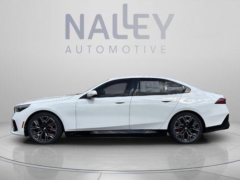 Used 2026 BMW i5 eDrive40 w/ M Sport Package AWD/4WD image 2