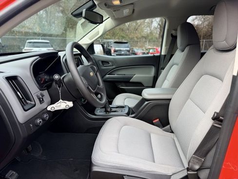 Used 2019 Chevrolet Colorado W/T w/ Custom Special Edition image 5