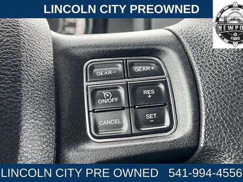 Used 2018 RAM 1500 Classic SLT image 23