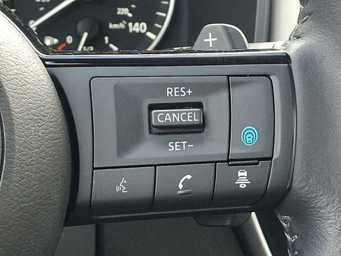 Used 2023 Nissan Rogue SV w/ SV Premium B Package AWD/4WD image 23