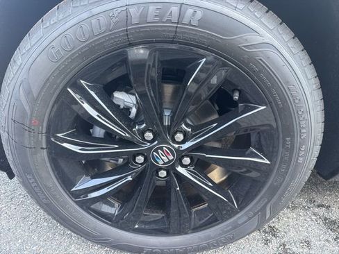 New 2026 Buick Envista Sport Touring w/ Convenience I Package FWD image 5