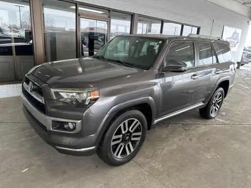 Used 2017 Toyota 4Runner Limited image 2